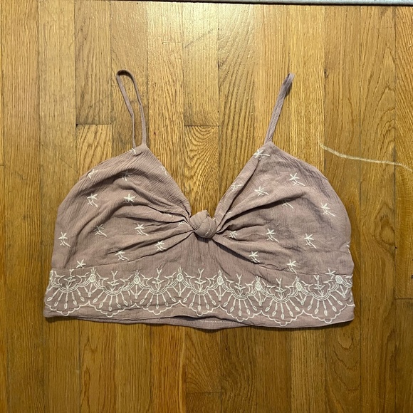 American Eagle Knotted Embroidered Tank - Picture 1 of 4